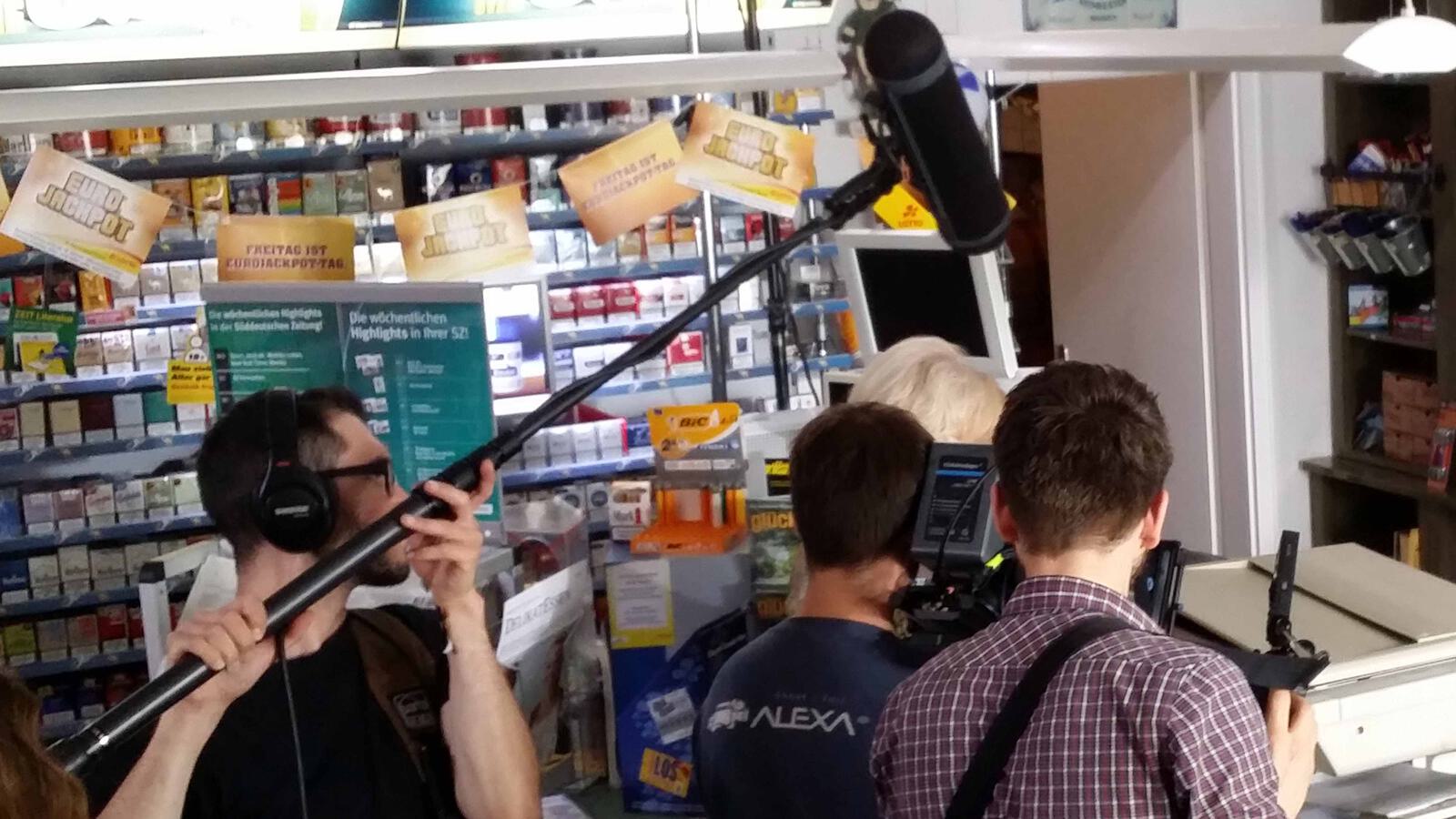 Tonangeln bei Werbefilmdreh der Allary-Film, Tv & Media