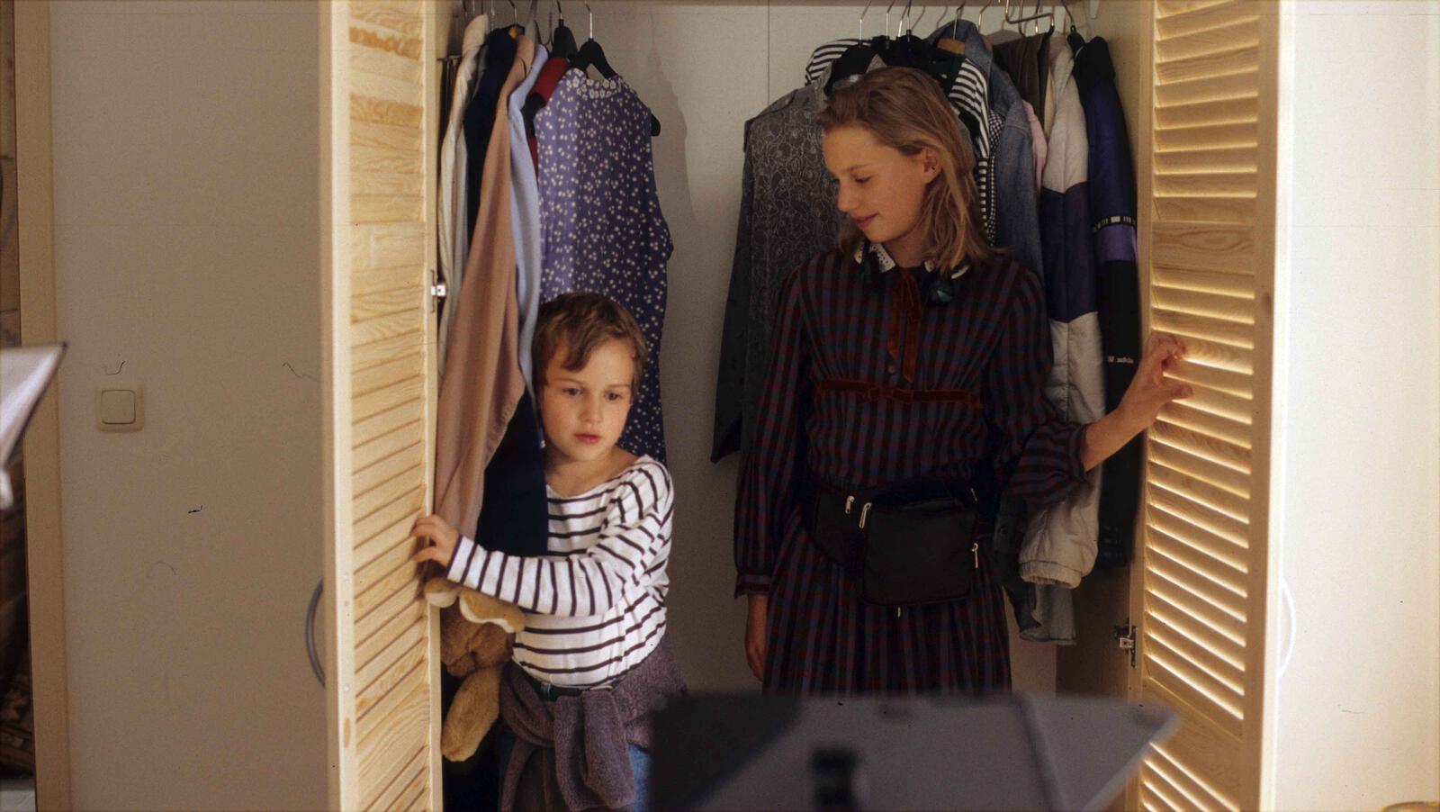 Tueren Schrank Midsommar 4000