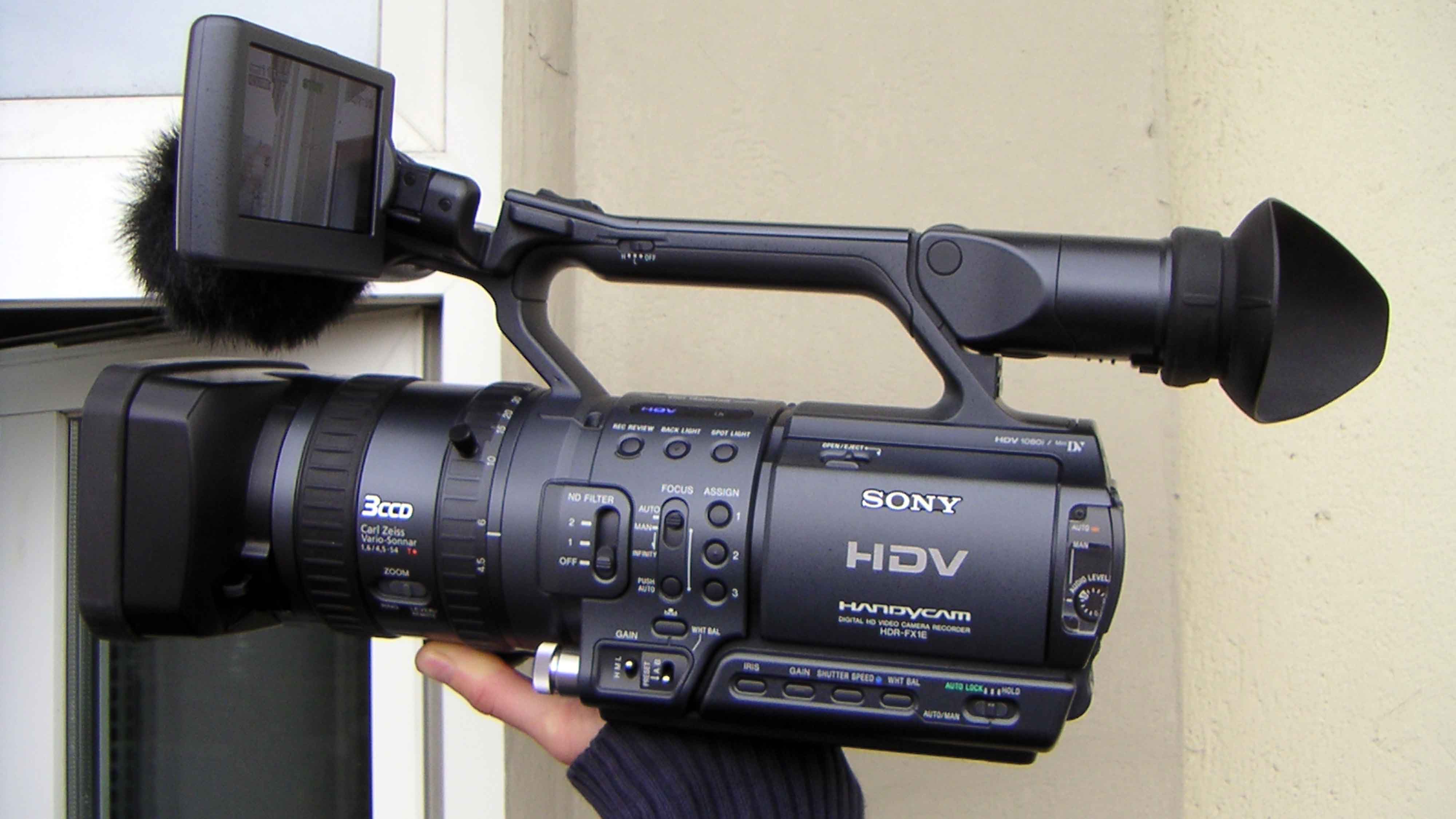 Sonys HVR-FX1, hier im Bild mit mit Chrosziel Mattebox 4X4