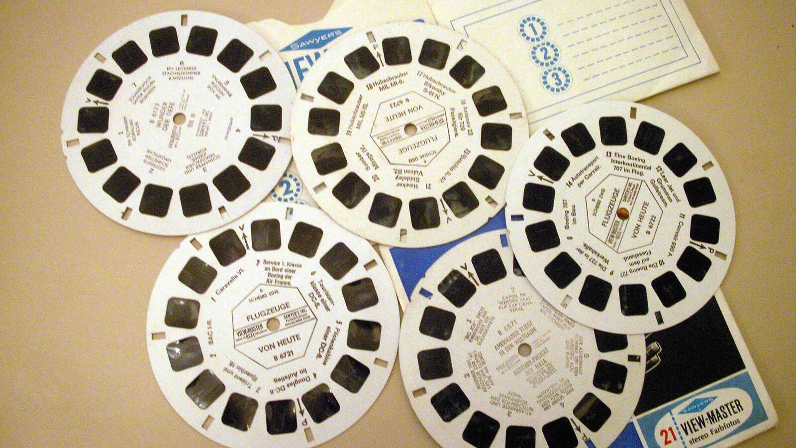 Die handlichen Scheiben führten im View-Master Betrachter jeweils ein Dia dem linken und eines dem rechten Auge zu, mit beeindruckendem 3-D Effekt