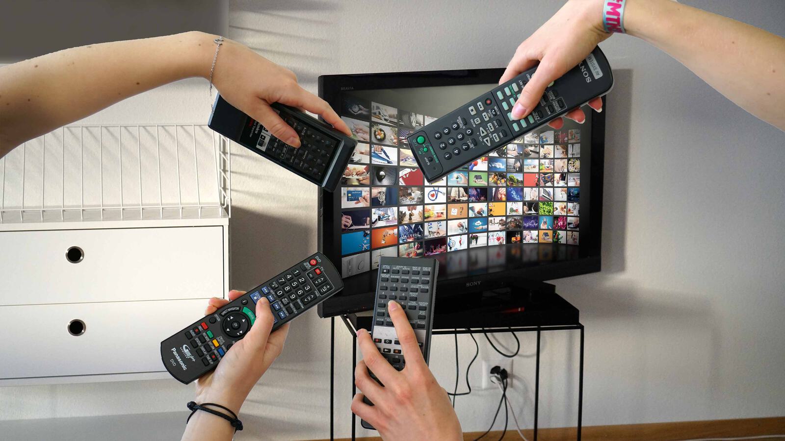 Fernseh Remote 2 4000