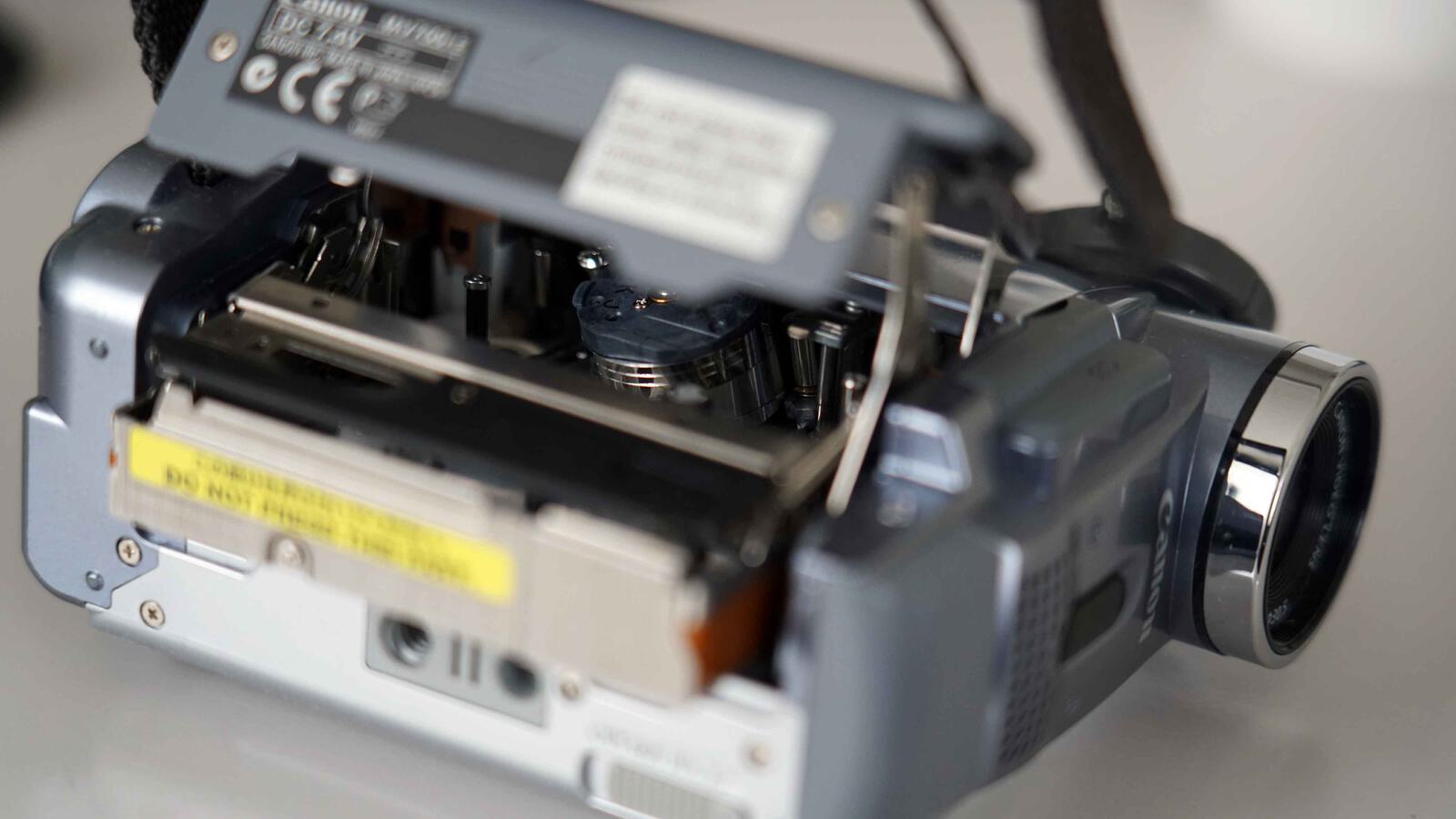 Mini DV Kassettenschacht 4000