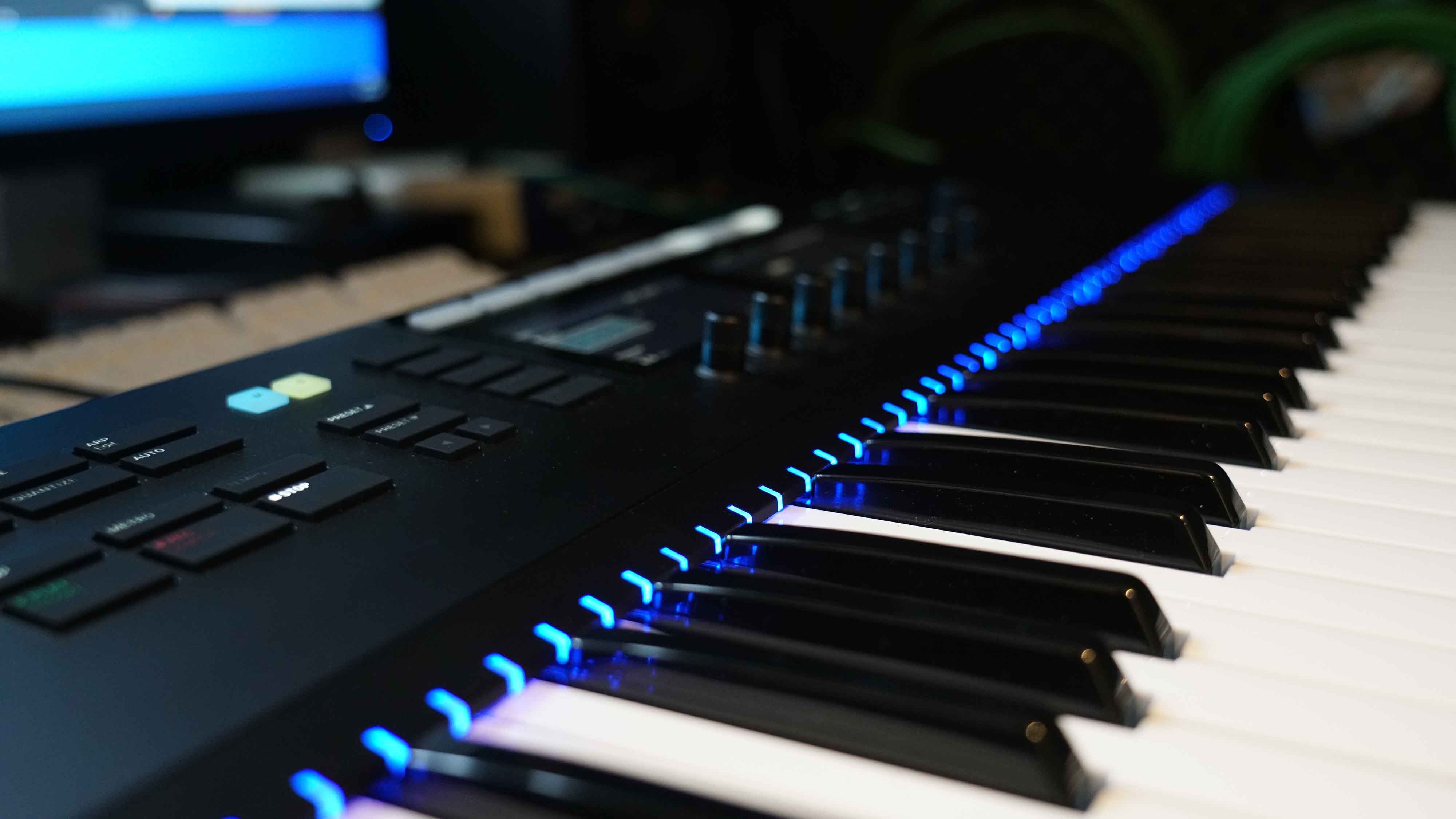 Musik Native Tastatur 4000