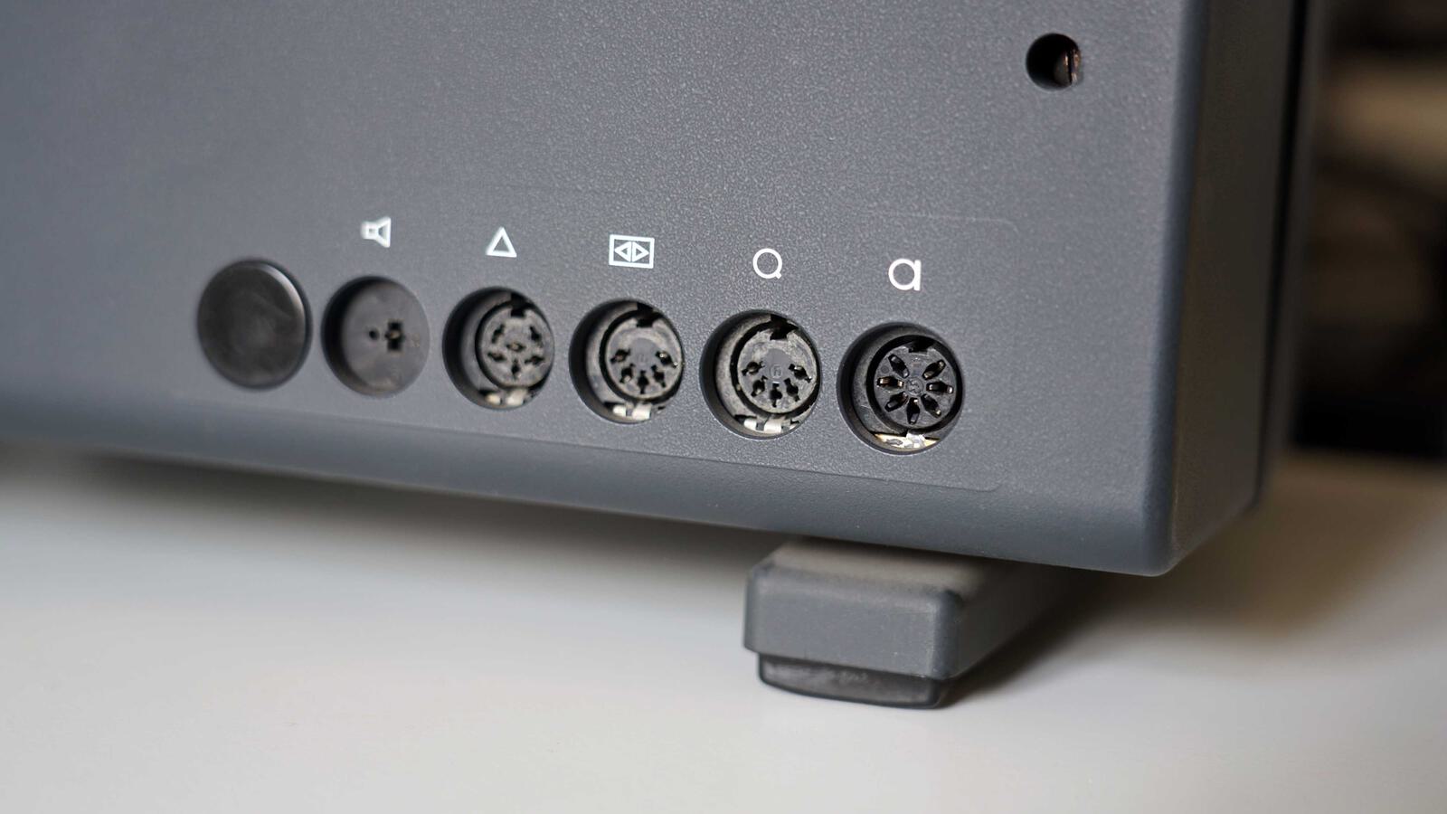 Super 8 Ausgaenge 4000