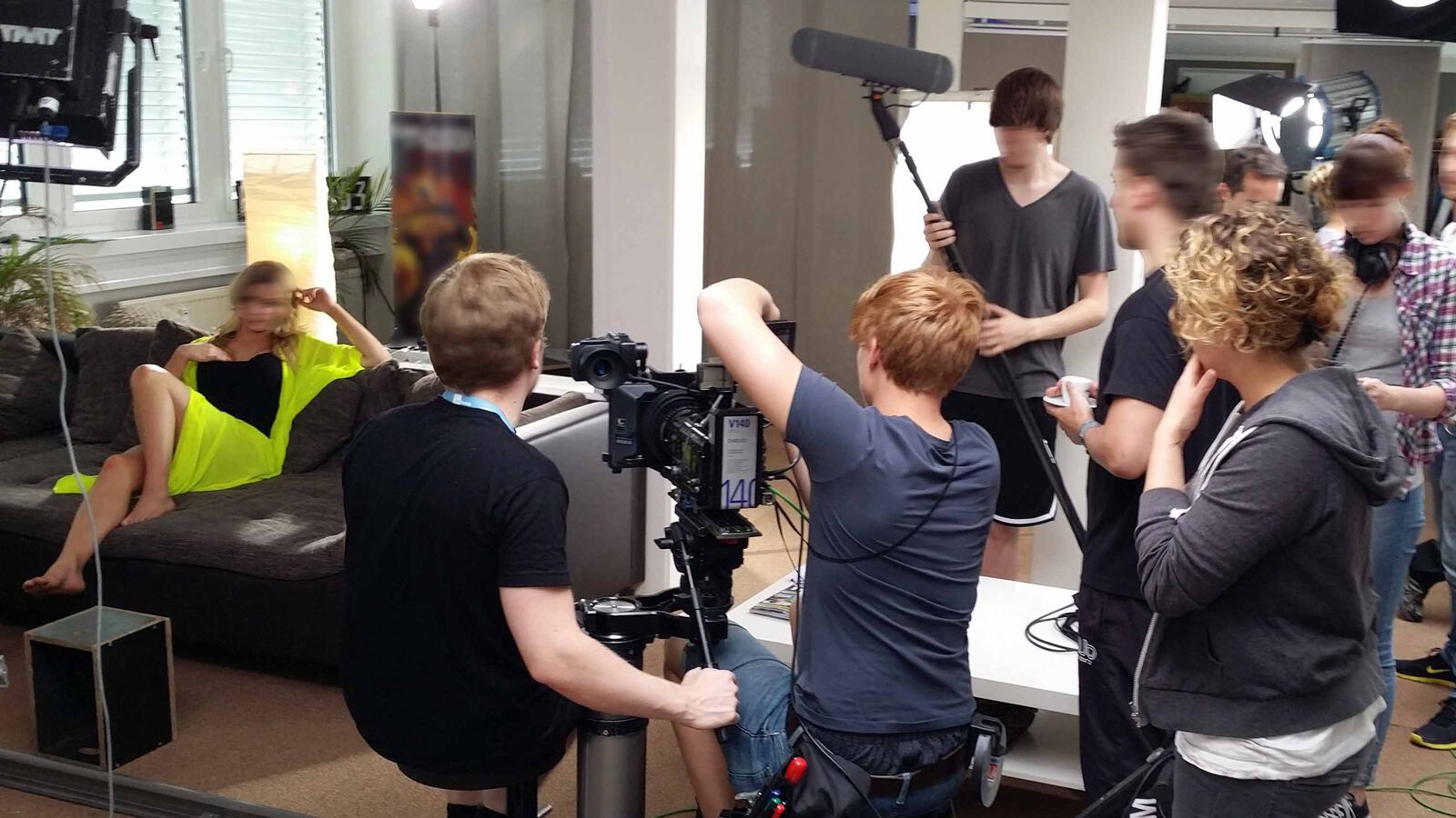 Drehteam Sofa 2 3000