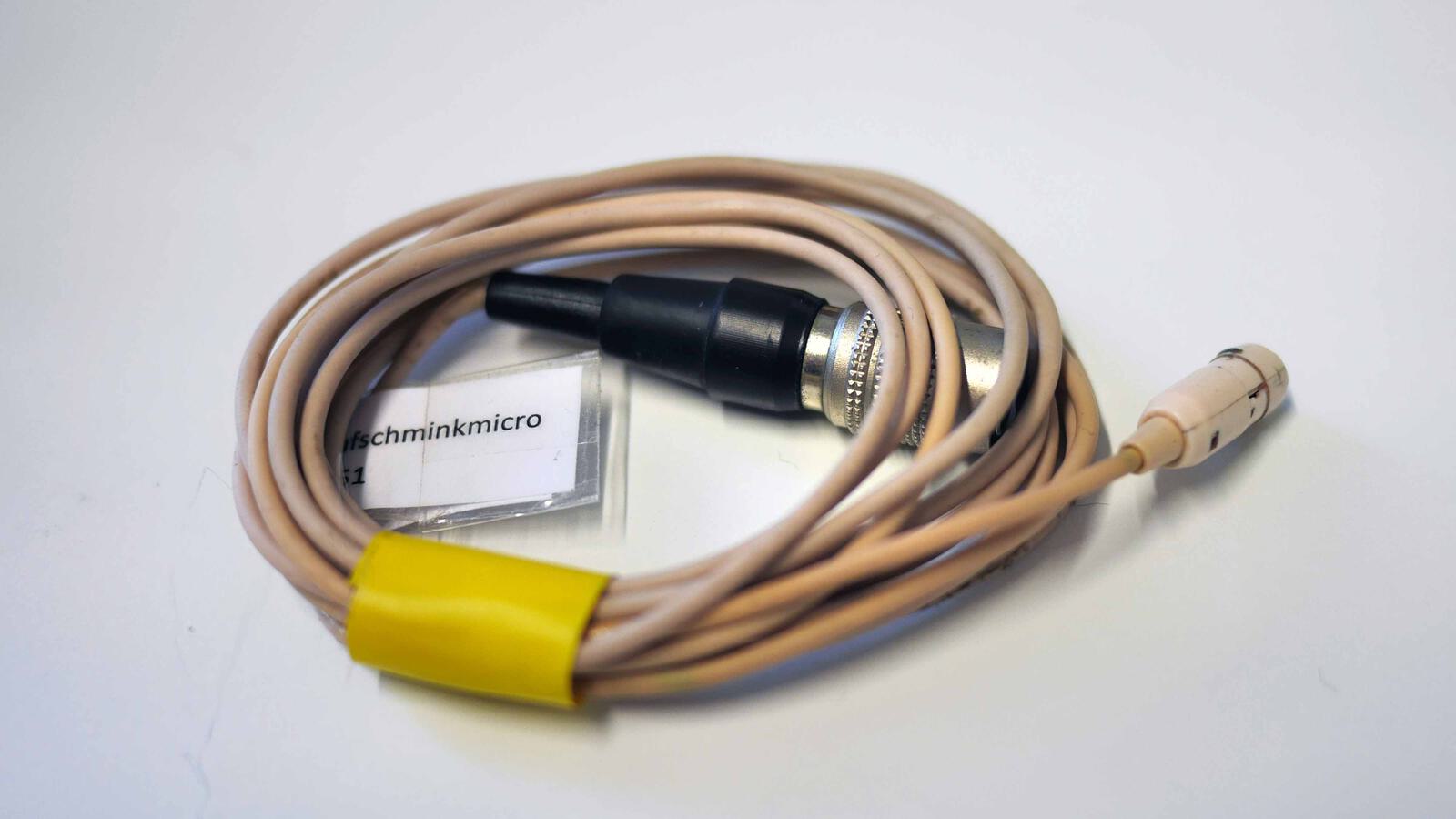 Hautfarbenes Lavalier Mikrofon Audio Technika