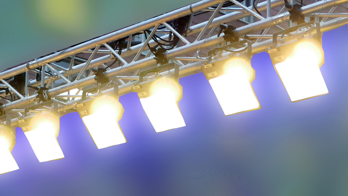 Scheinwerfer an Rigg