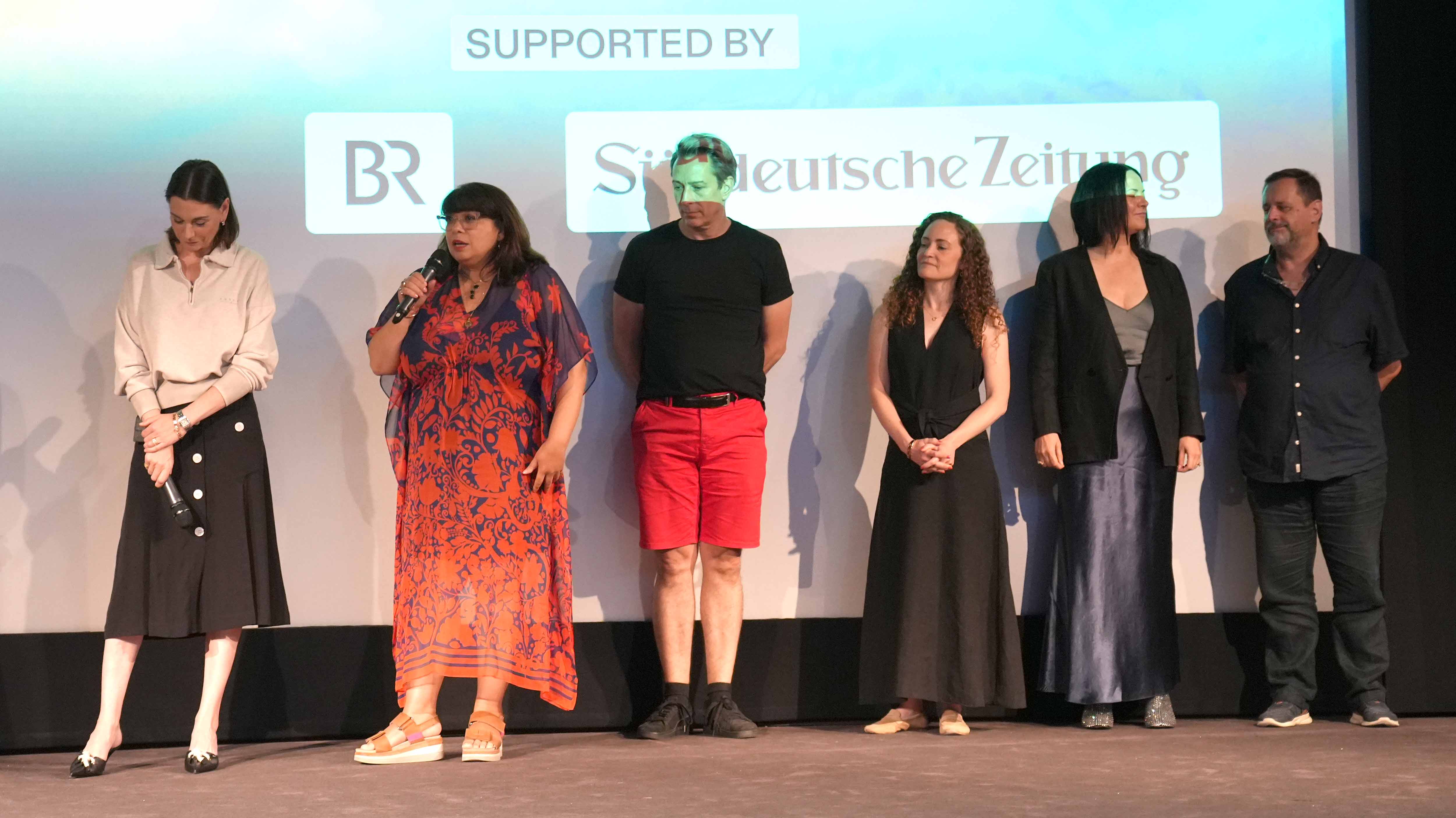 American Sweatshop Team 2 5000