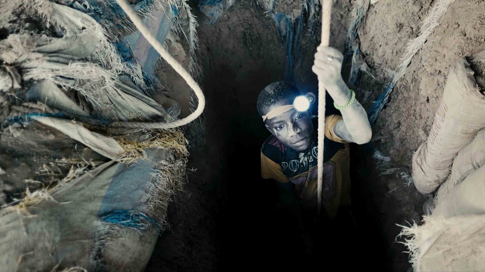 DOKfest 03 IF YOU ARE A MAN 4000