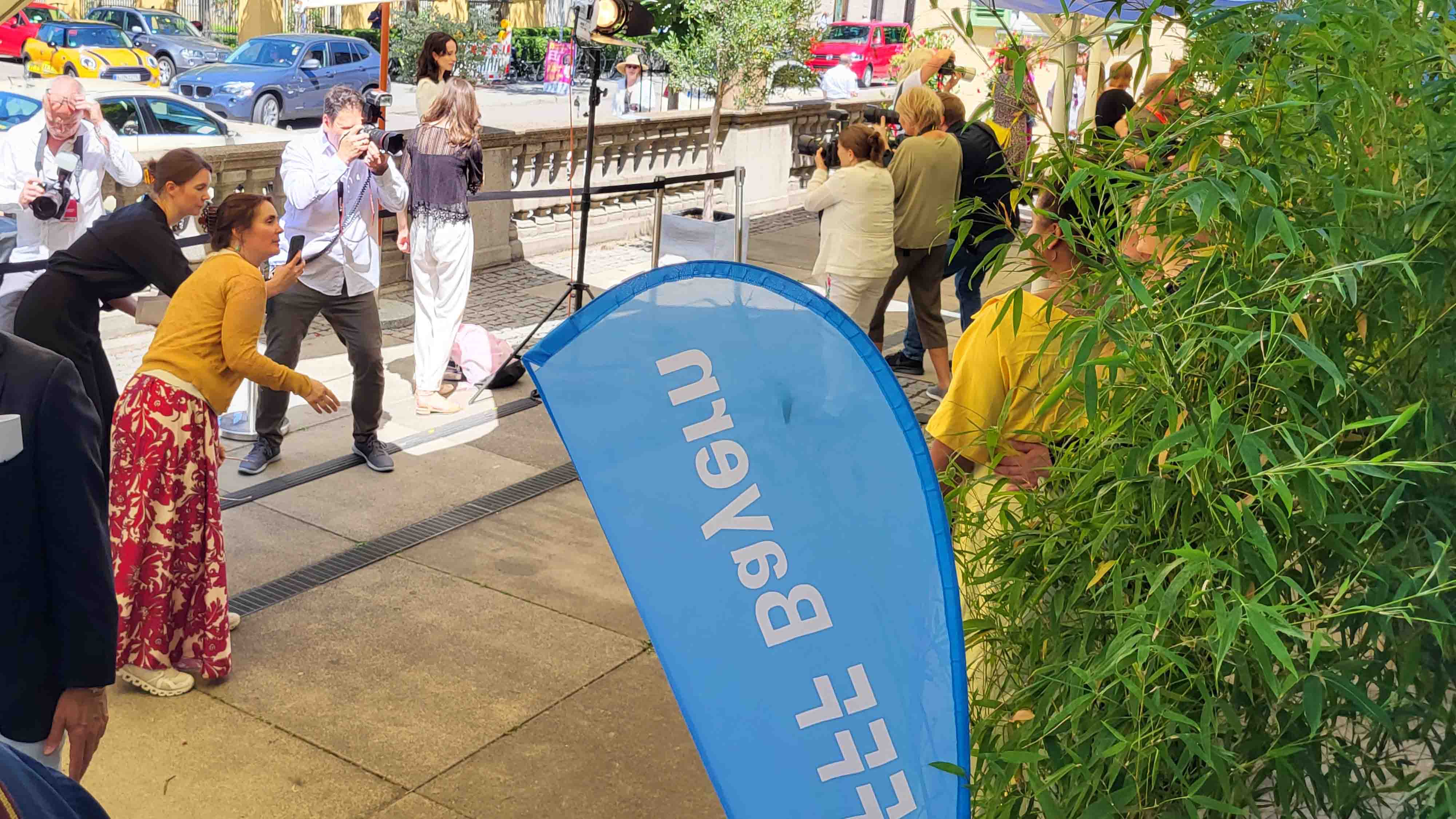 FFF Empfang 23 2 4000