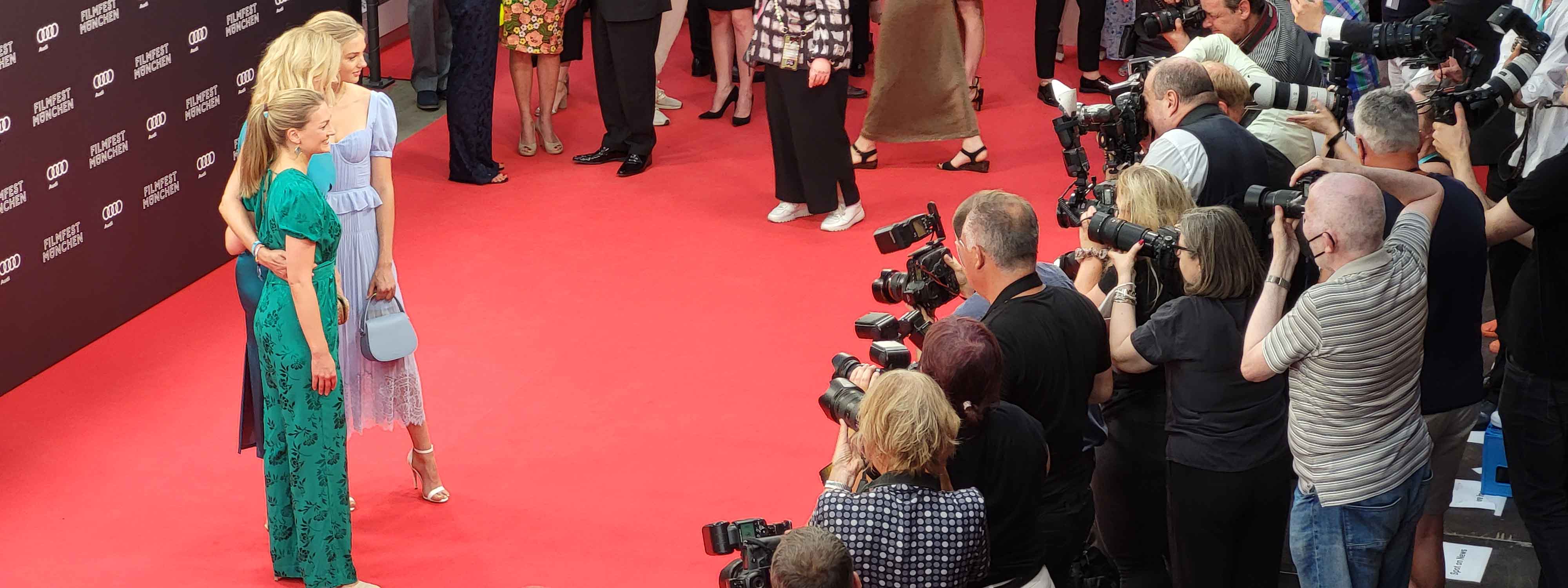 DOKfest 01 PORNFLUENCER c Salzgeber 4000