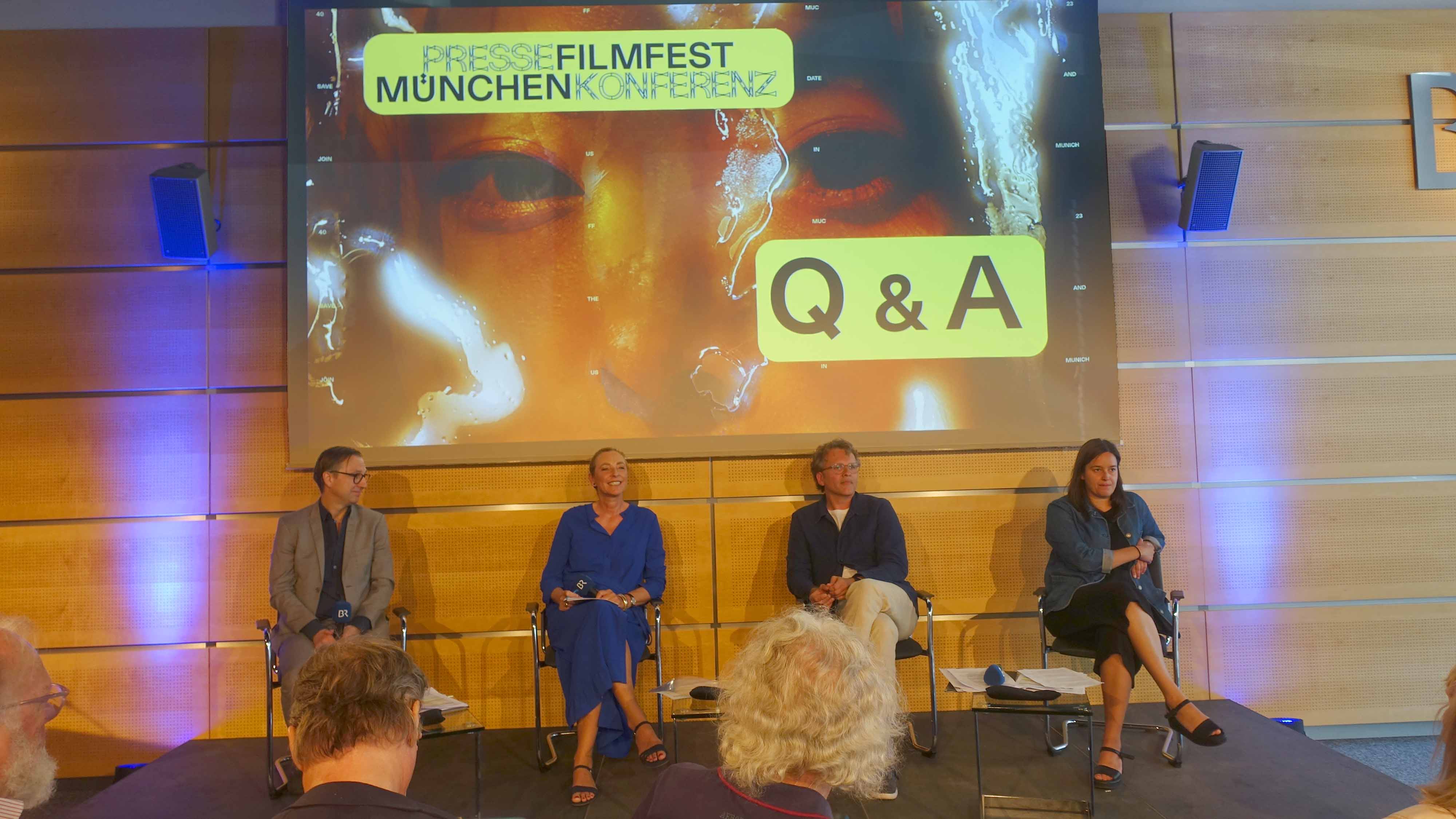 pressekonferenz 4000