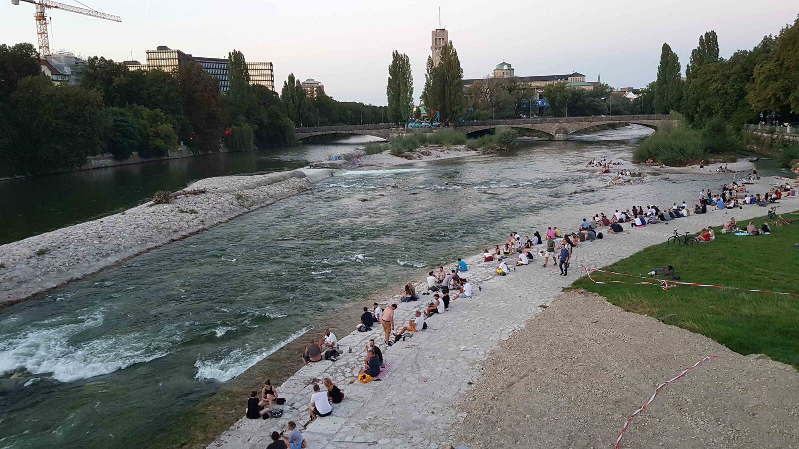 Sommer Isarufer 4000