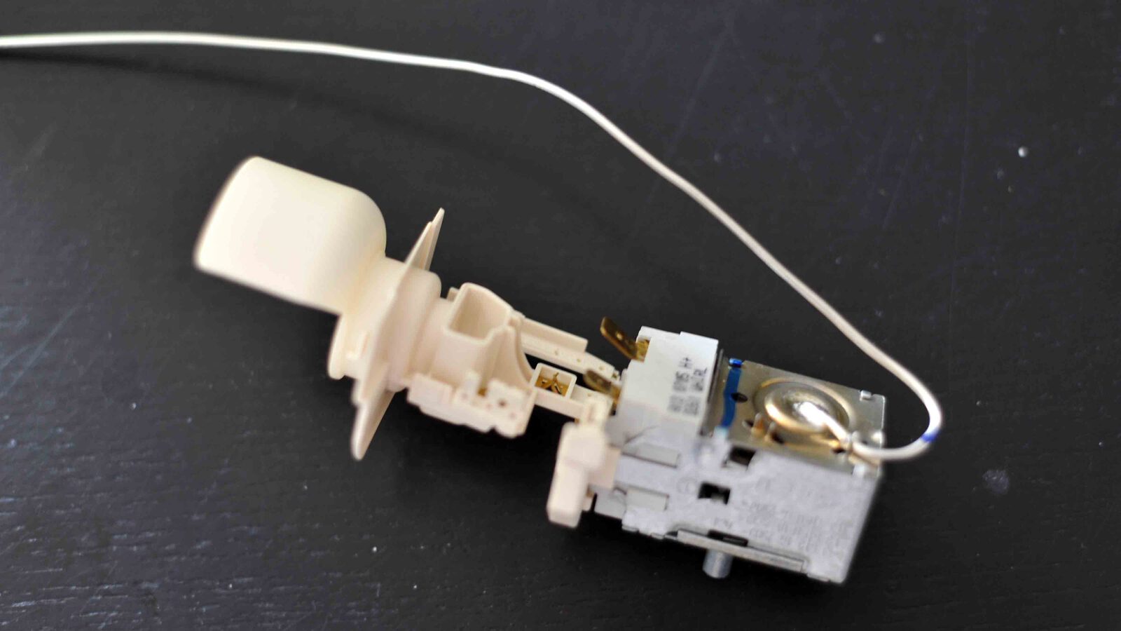 Kuehlschrank Thermostat 4000