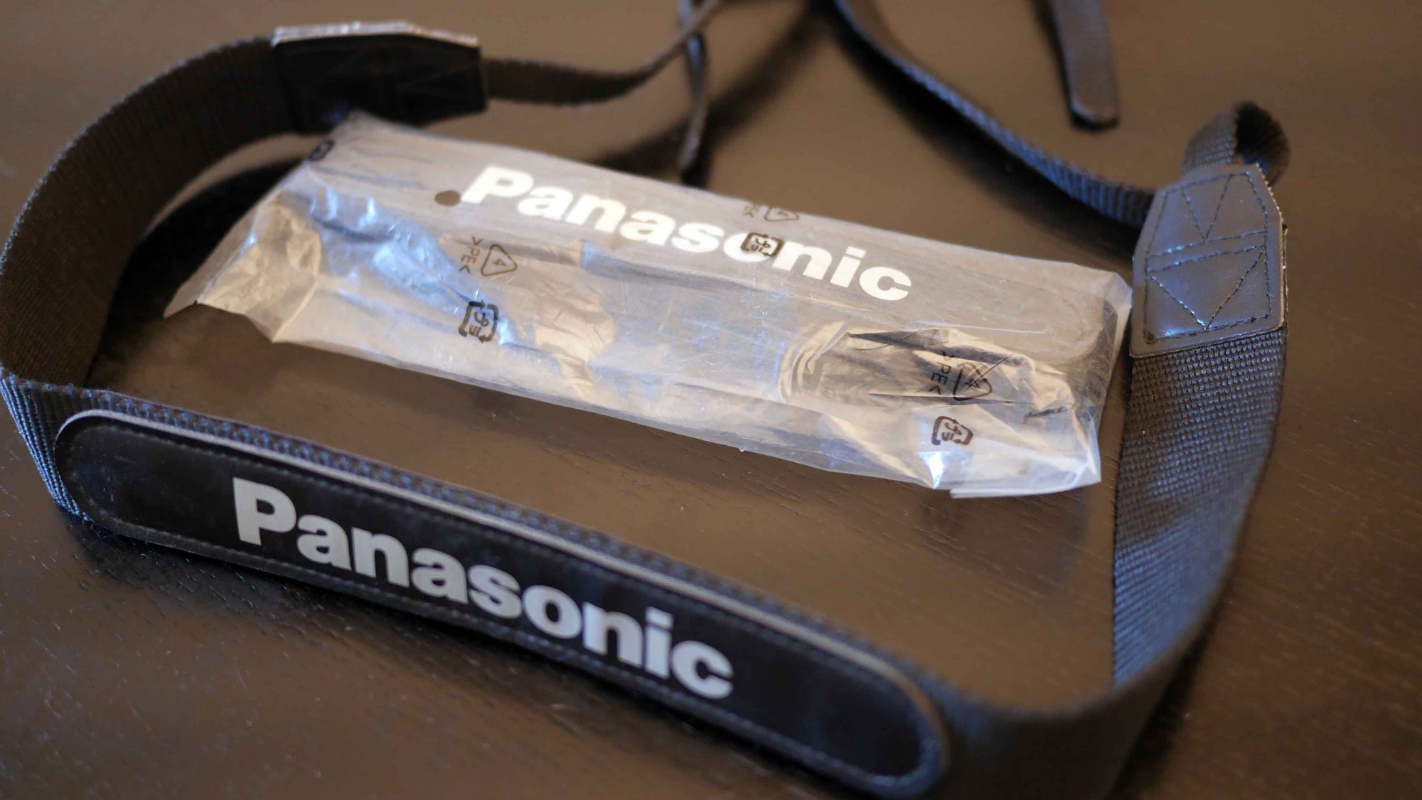 Panasonic-Gurt-Schmal-4000